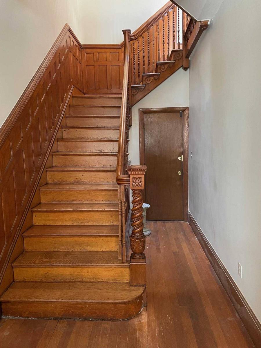 Apartment for rent at 1738 Beacon St, Brookline, MA 02445