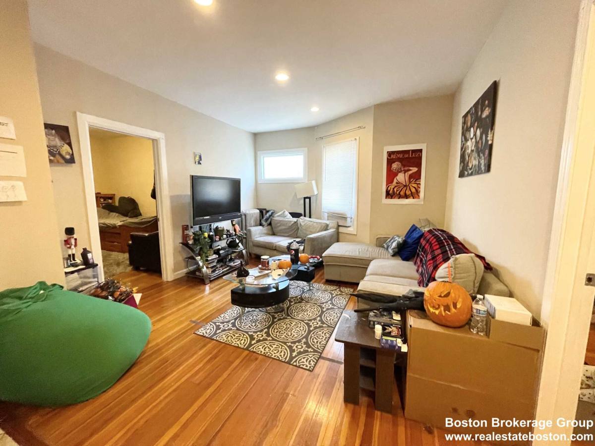 Apartment for rent at 35 Sudan St, Dorchester, MA 02125