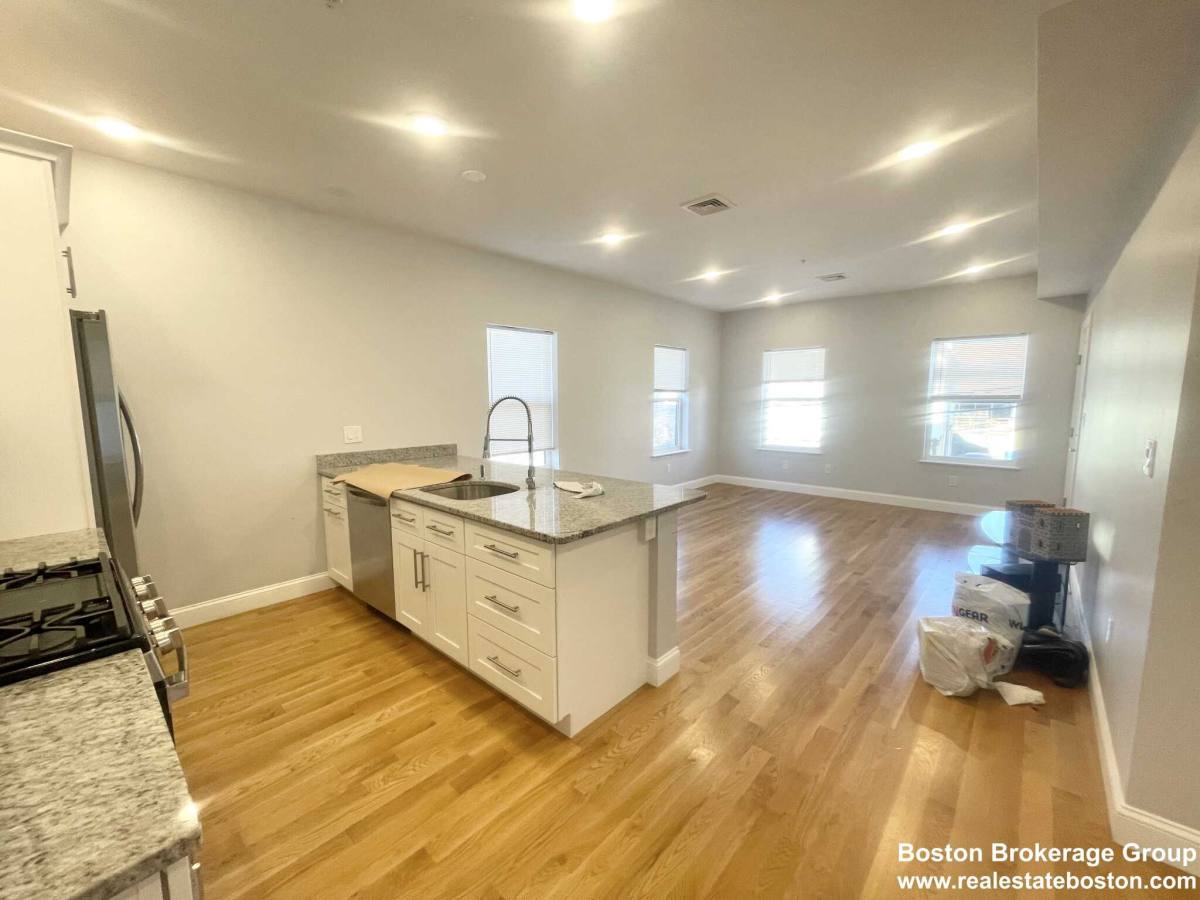 Apartment for rent at 75 Burrell St, Roxbury, MA 02119