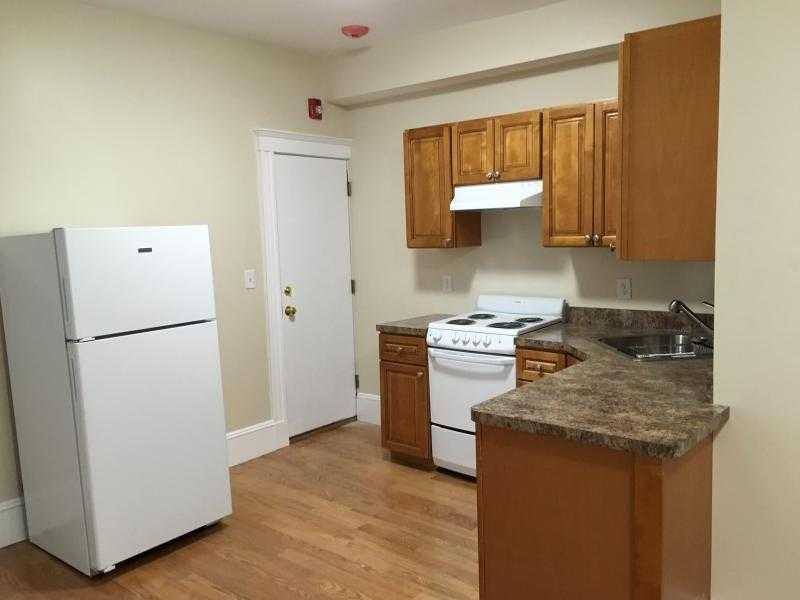Apartment for rent at 897 Huntington Ave, Boston, MA 02115