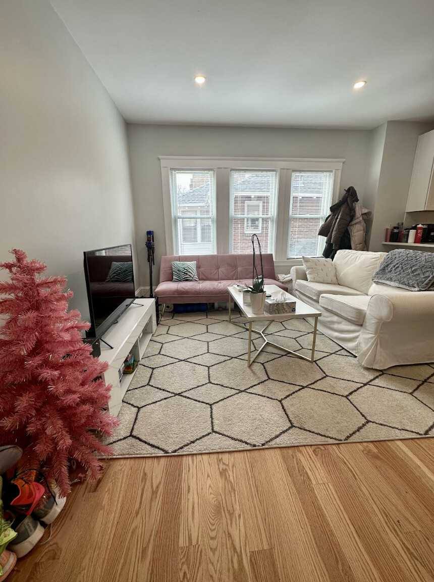 Apartment for rent at 109 Kilsyth Rd, Brighton, MA 02135