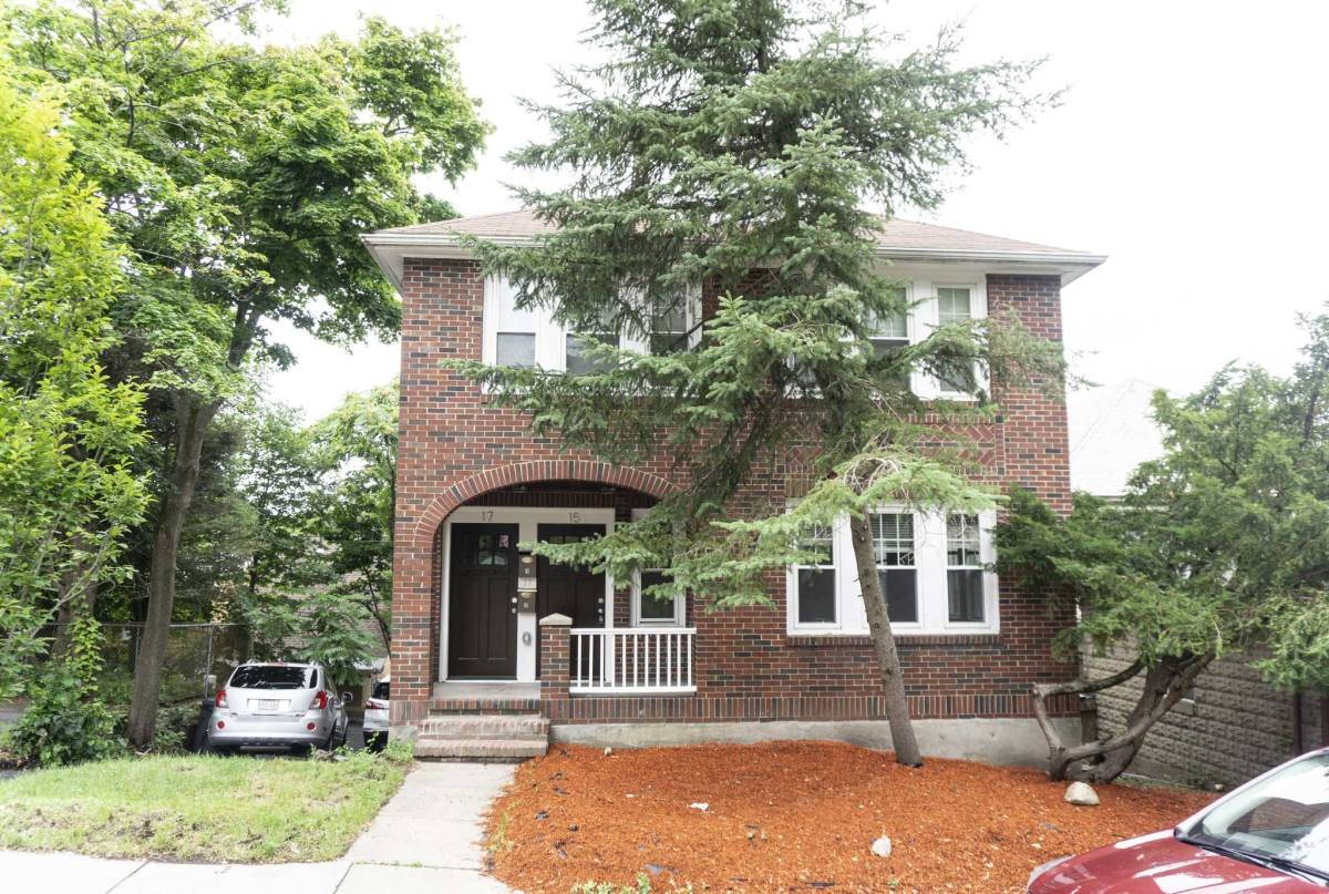 Apartment for rent at 27 Nottinghill Rd, Brighton, MA 02135