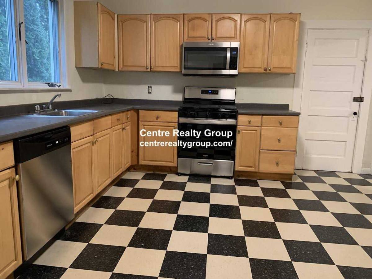 Apartment for rent at 196 Robbins St, Waltham, MA 02453