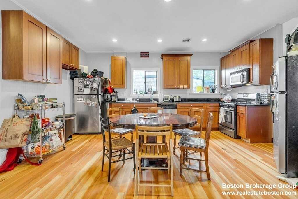 Apartment for rent at 180 Saint Alphonsus St, Roxbury Crossing, MA 02120