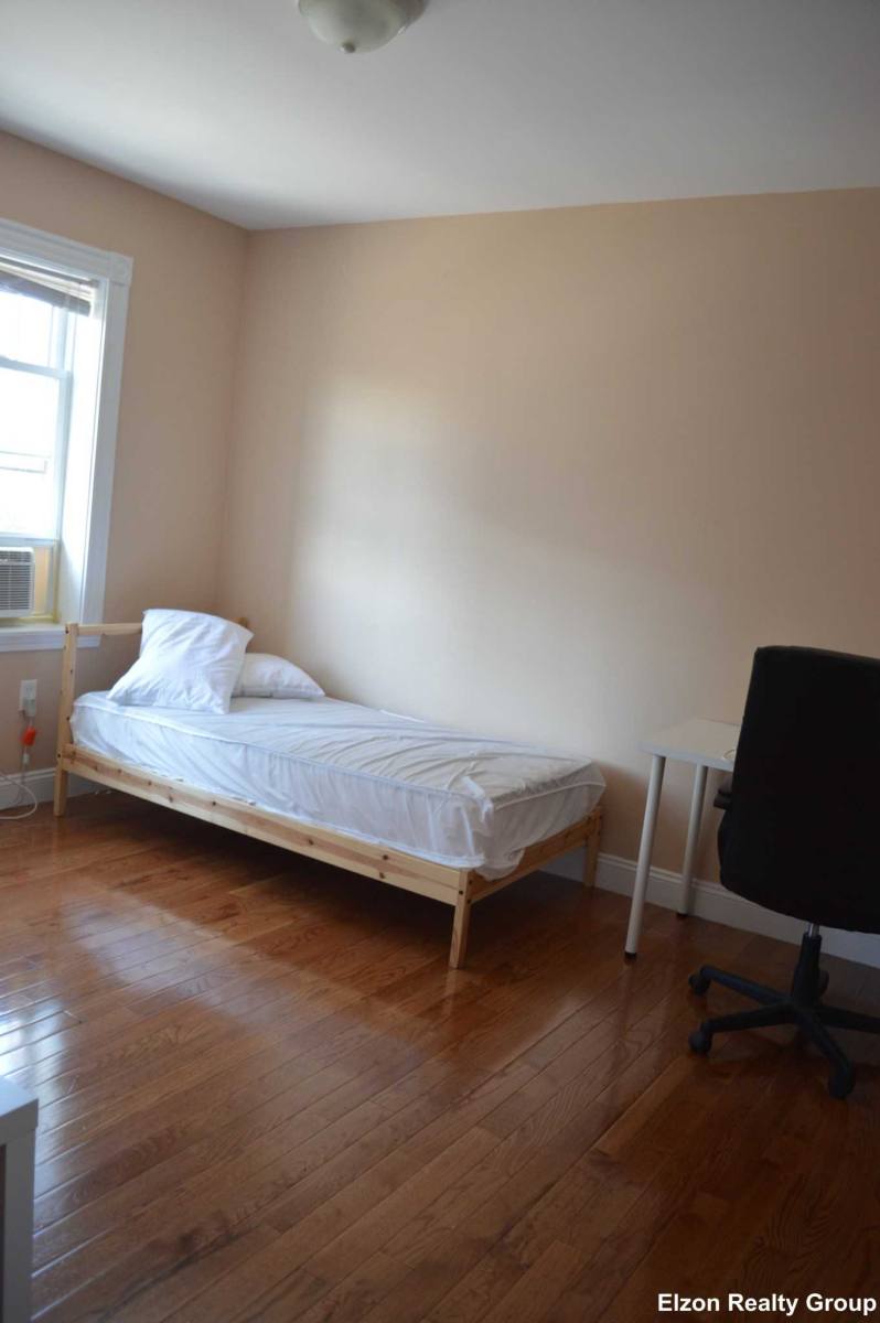 Apartment for rent at 2013 Commonwealth Ave, Brighton, MA 02135