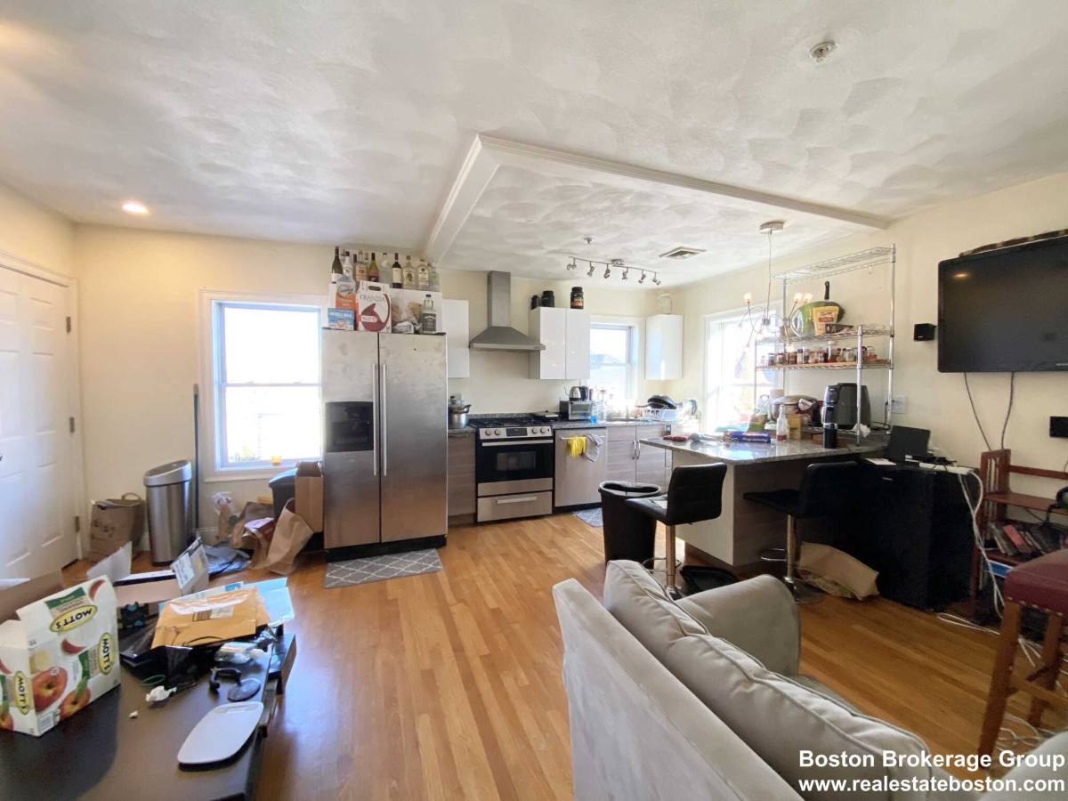 Apartment for rent at 138 Hillside St, Roxbury Crossing, MA 02120