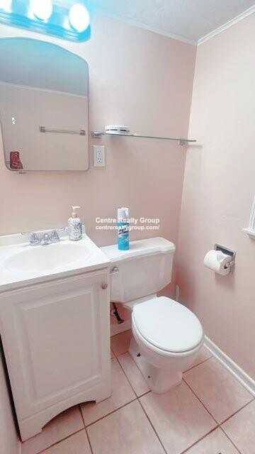 Apartment for rent at 144 Russell Rd, West Newton, MA 02465