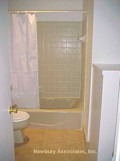 Apartment for rent at 86 Tyler St, Boston, MA 02111