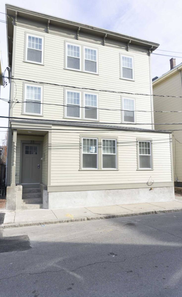 Apartment for rent at 37 Merriam St, Somerville, MA 02143