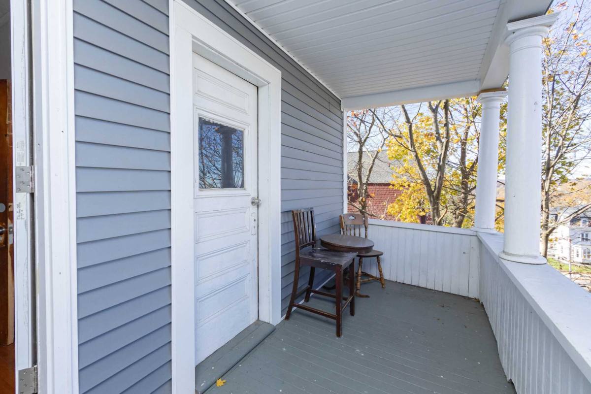 Apartment for rent at 18 Perkins St, Worcester, MA 01605