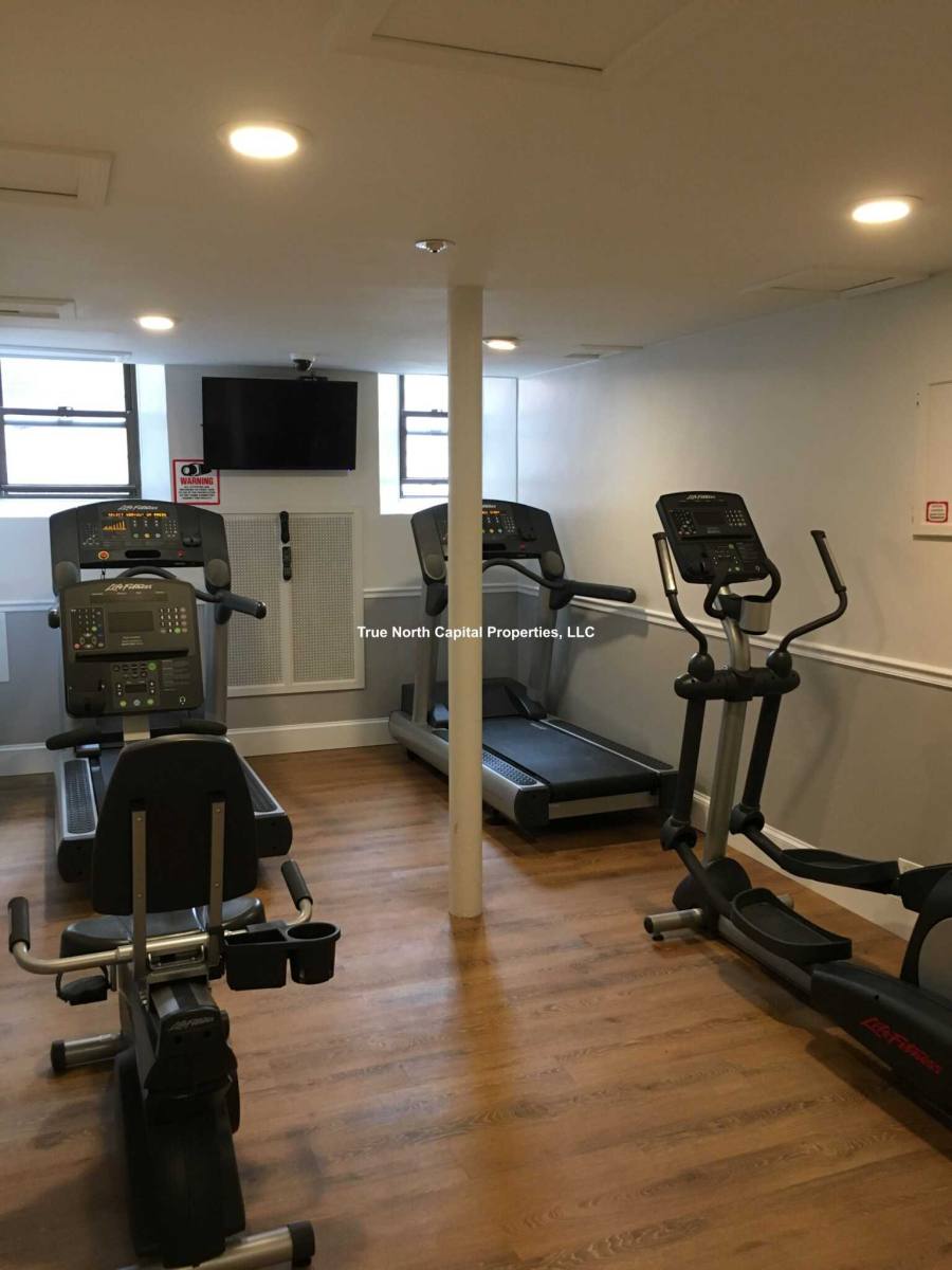 Apartment for rent at 387 Broadway, Somerville, MA 02145