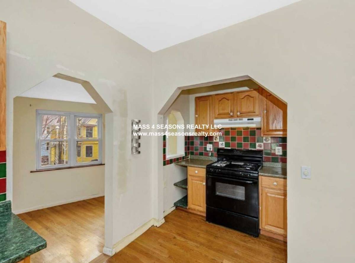 Apartment for rent at 51 Creighton St, Jamaica Plain, MA 02130