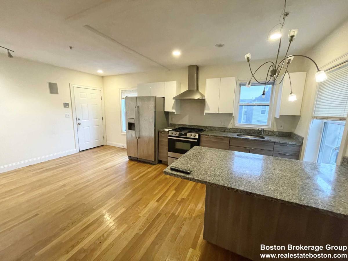 Apartment for rent at 133 Hillside St, Roxbury Crossing, MA 02120