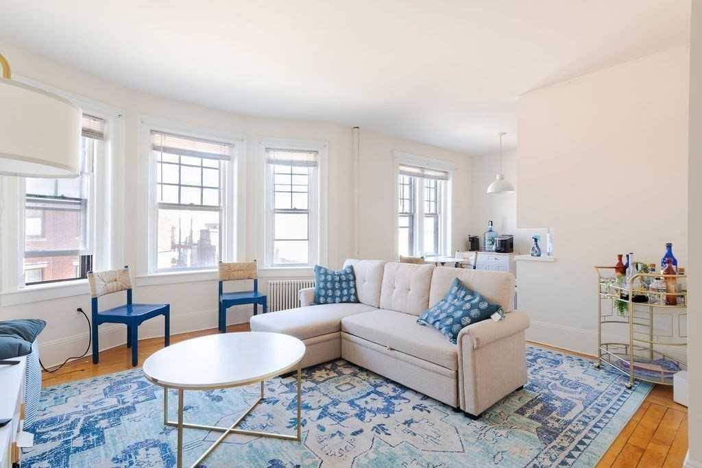 Apartment for rent at 1161 Commonwealth Ave #2, Allston, MA 02134
