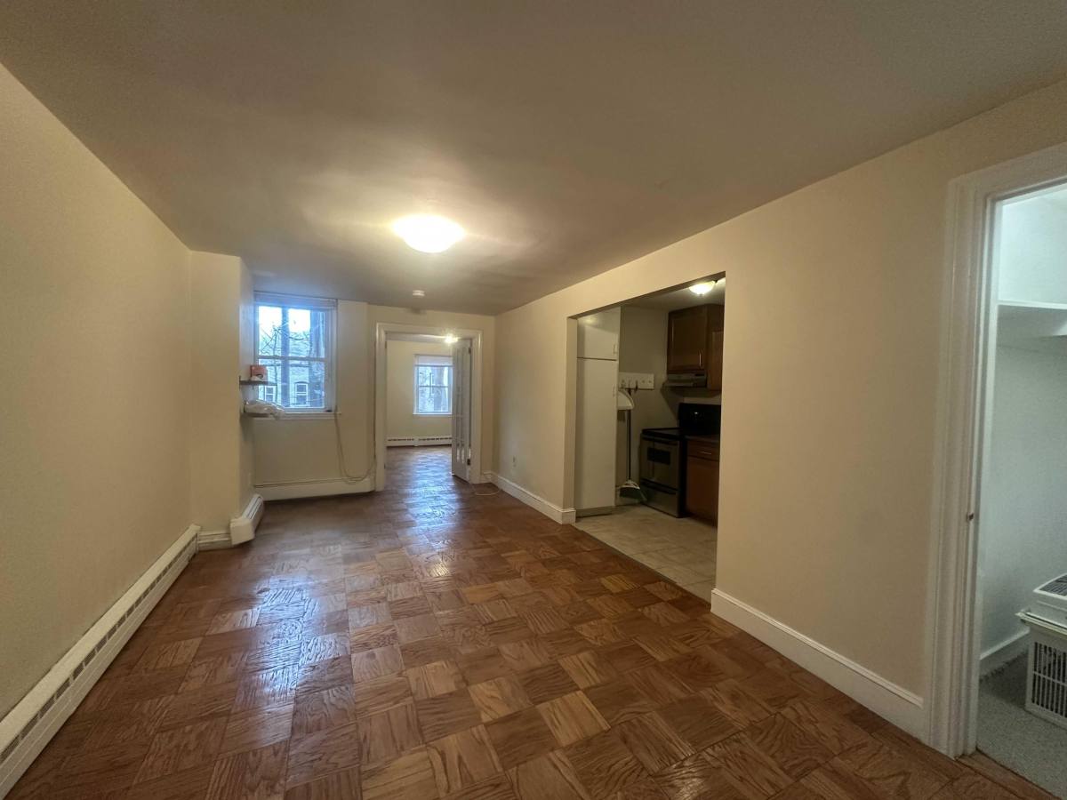 Apartment for rent at 183 Winthrop Rd #1, Brookline, MA 02445