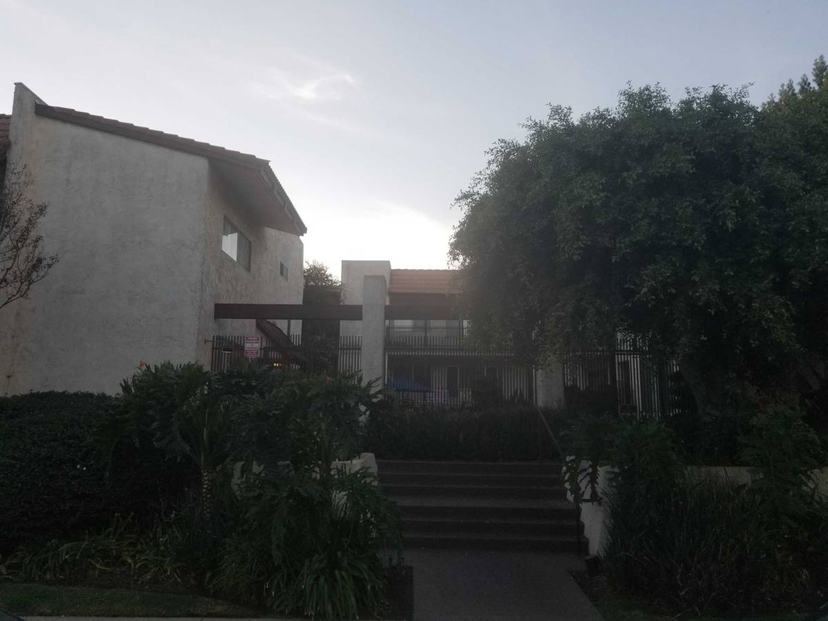 Apartment for rent at 5055 Woodman Ave #210, Sherman Oaks, CA 91423