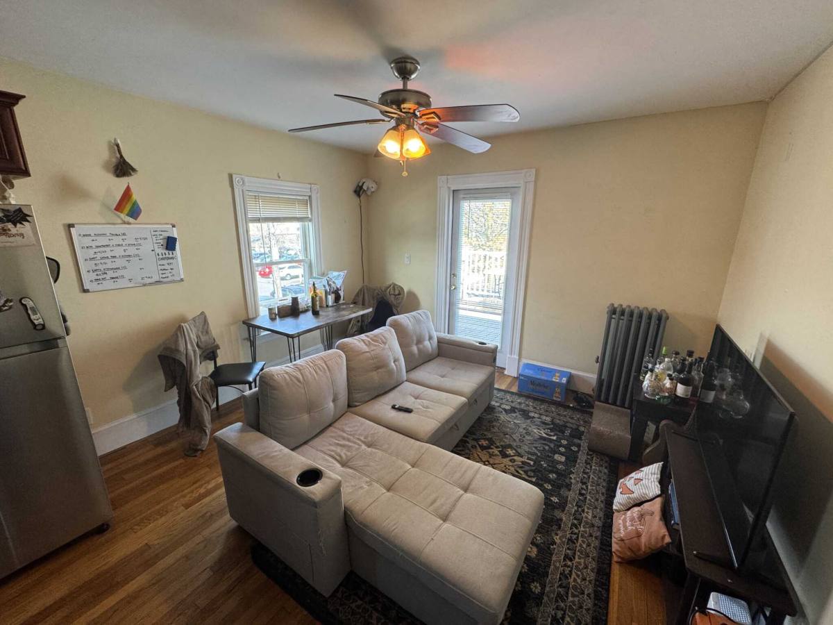 Apartment for rent at 30 White St Place, Somerville, MA 02144