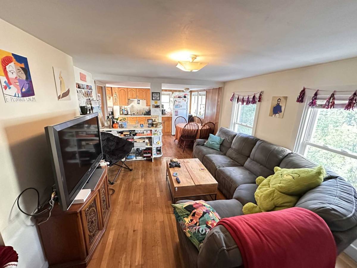 Apartment for rent at 31 Cherry St, Somerville, MA 02144
