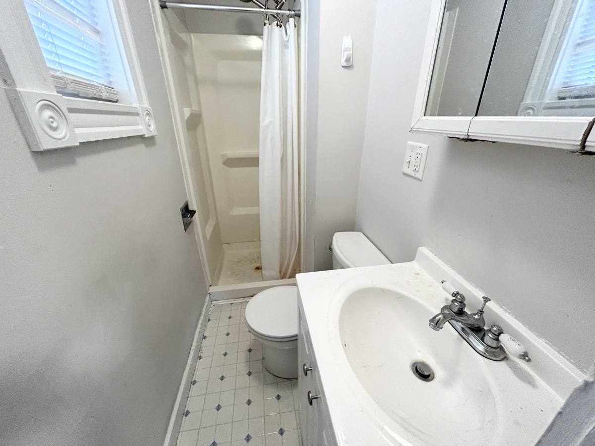 Apartment for rent at 108 Buttonwood St, Dorchester, MA 02125