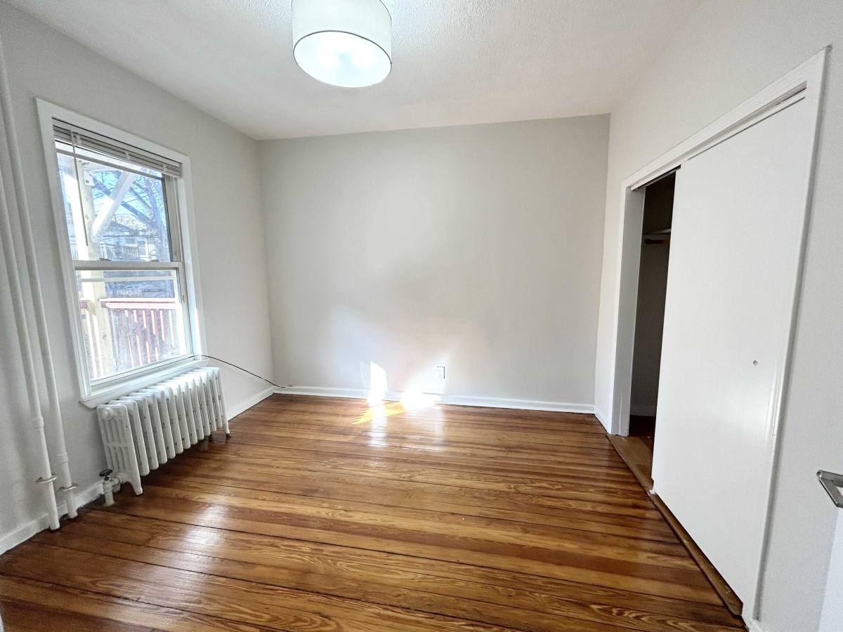 Apartment for rent at 162 E Cottage St, Dorchester, MA 02125