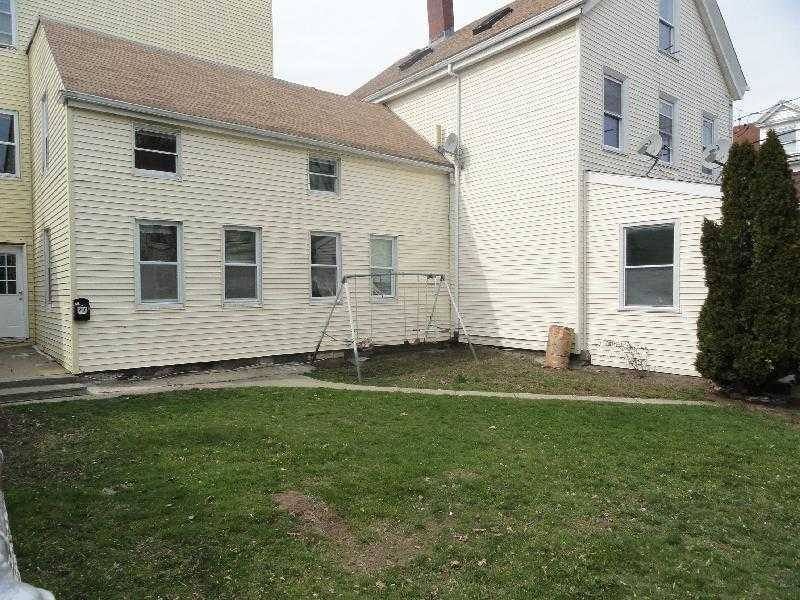 Apartment for rent at 29 Mount Vernon St, Somerville, MA 02145