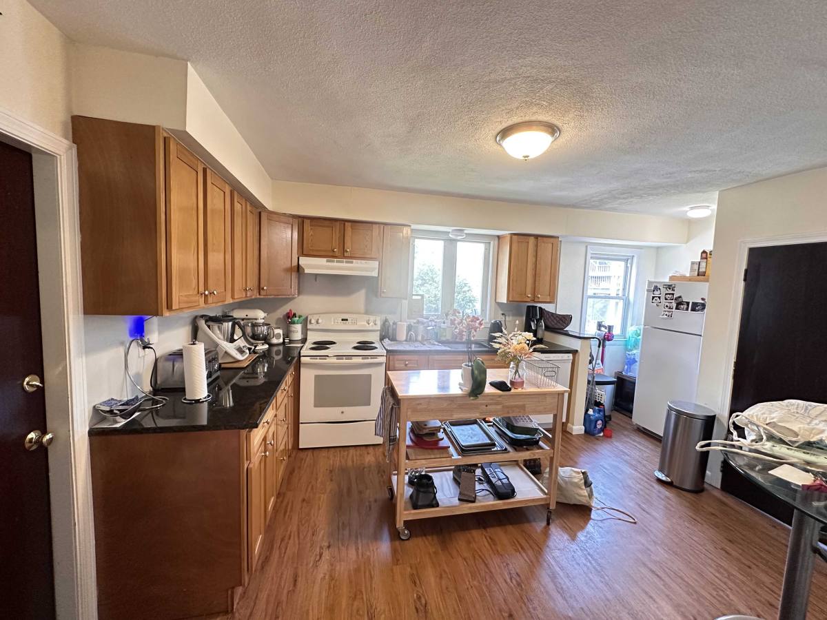 Apartment for rent at 94 Alpine St #2, Somerville, MA 02144
