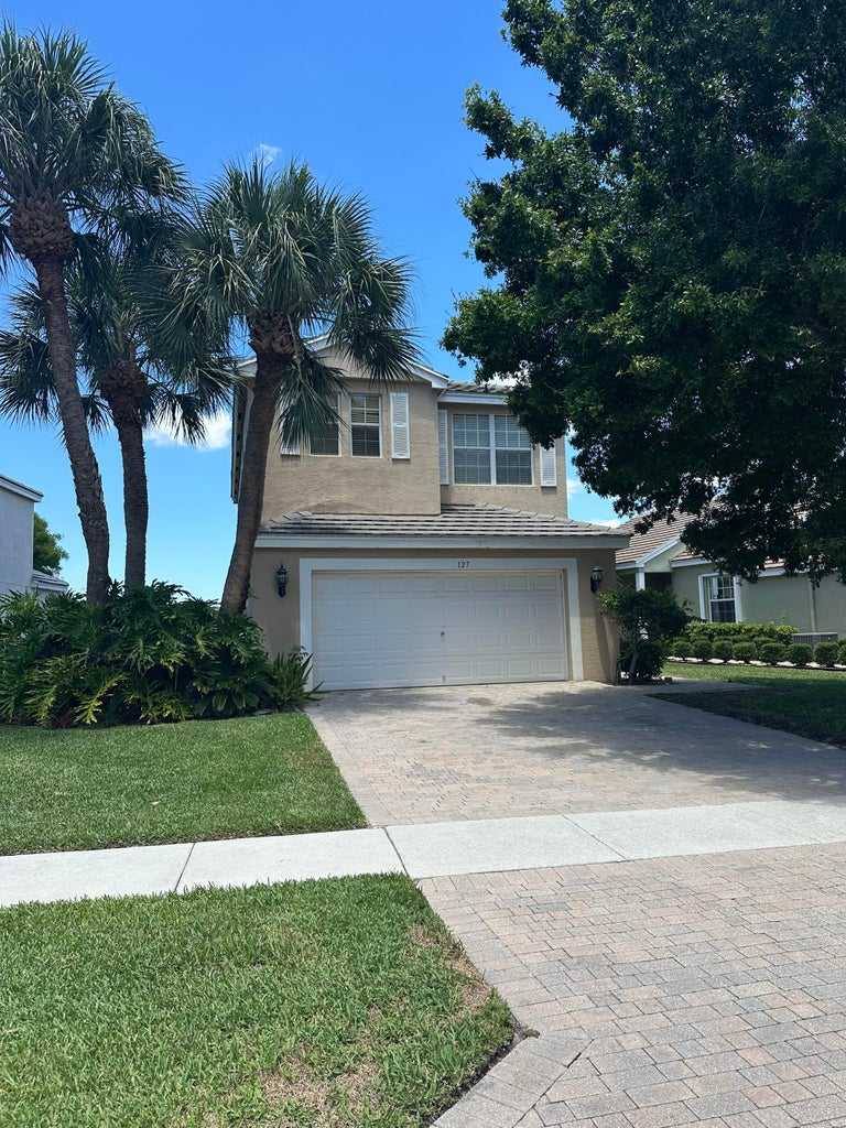 Apartment for rent at 127 Lancaster Way, Wellington, FL 33414