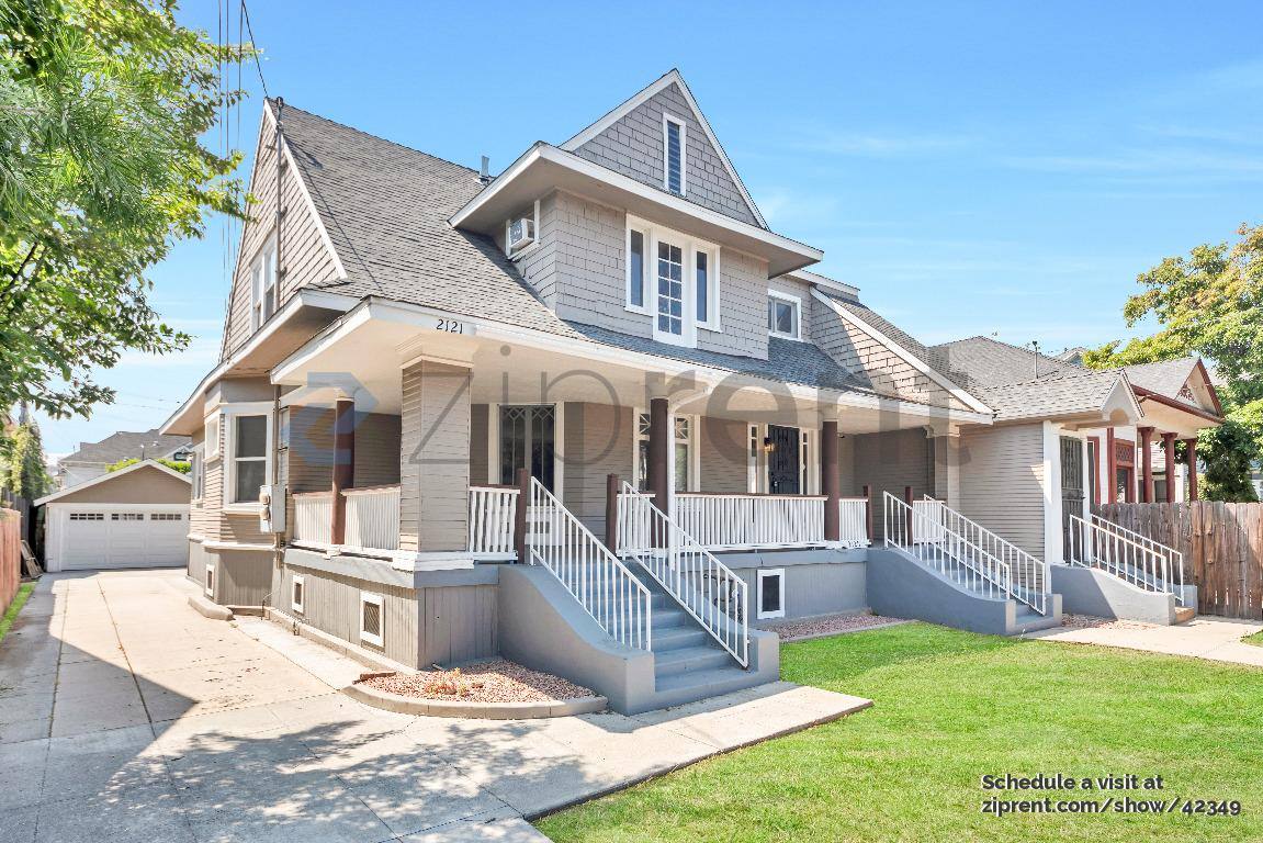 House for rent at 2121 Portland St, Los Angeles, CA 90007