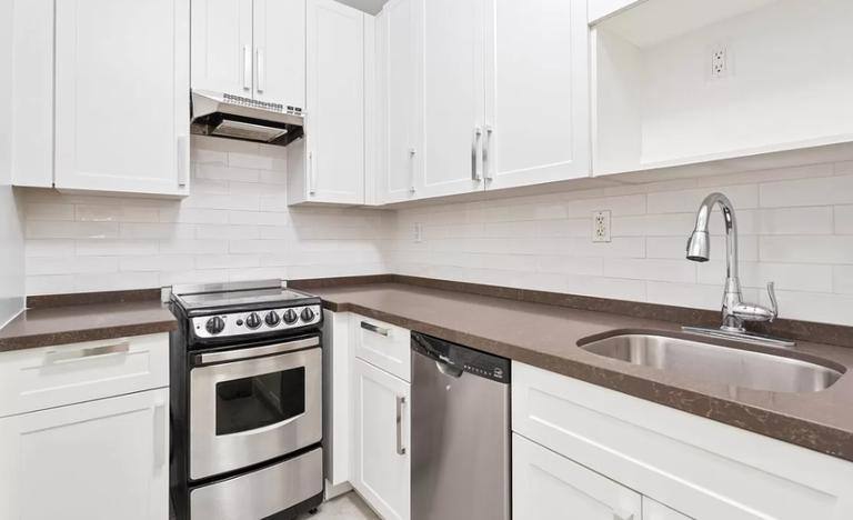 Apartment for rent at 88 Lexington Ave #10B, New York, NY 10016