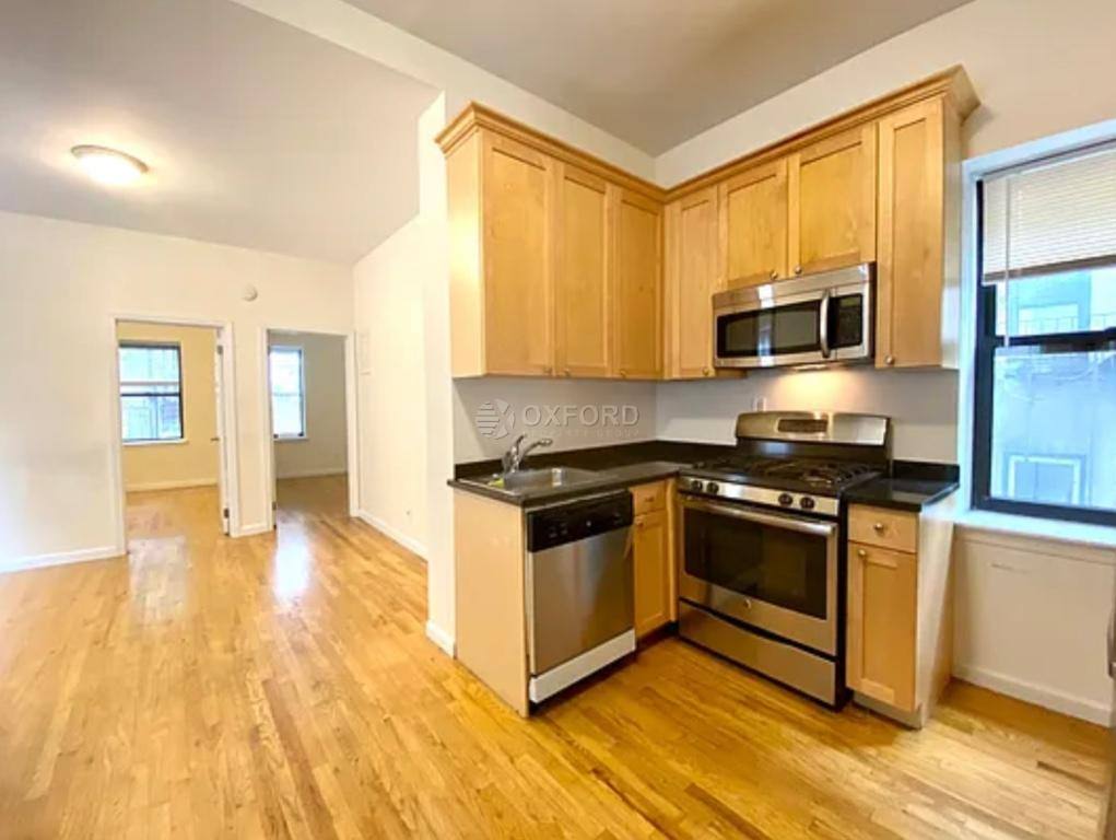 Apartment for rent at 212 Grand St #2B, New York, NY 10002