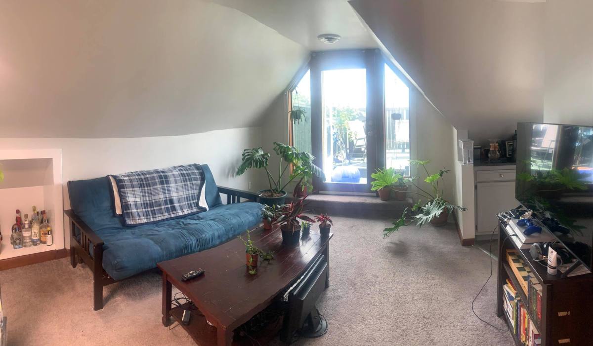 Apartment for rent at 219 E End Ave, Pittsburgh, PA 15221