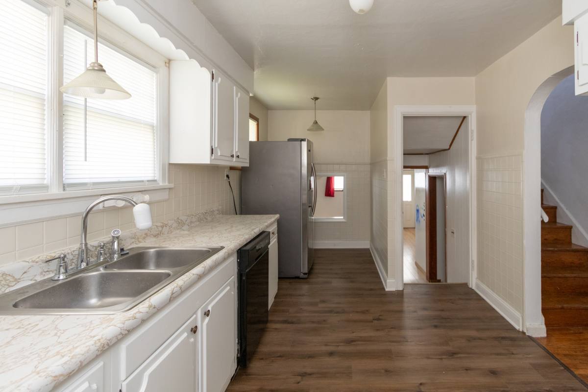 House for rent at 114 N Calvert St, Muncie, IN 47303