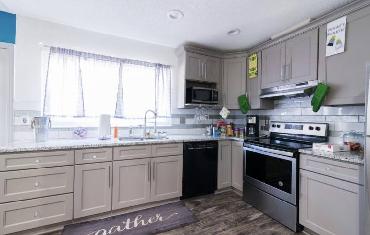 House for rent at 1030 Pineborough Rd, Charlotte, NC 28212