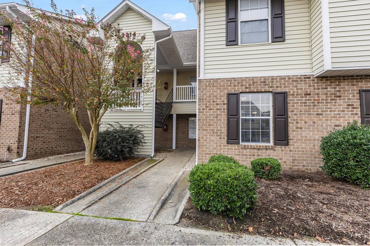 Apartment for rent at 2914 Mulberry Lane #C, Greenville, NC 27858