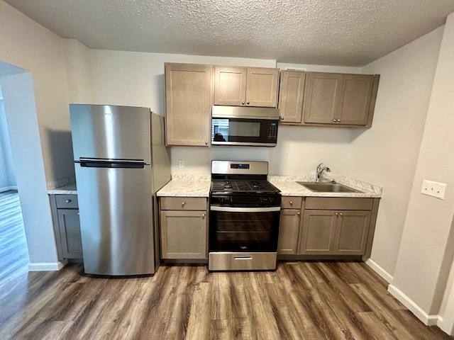 Apartment for rent at 1249 Davis Ave NW #1, Grand Rapids, MI 49504