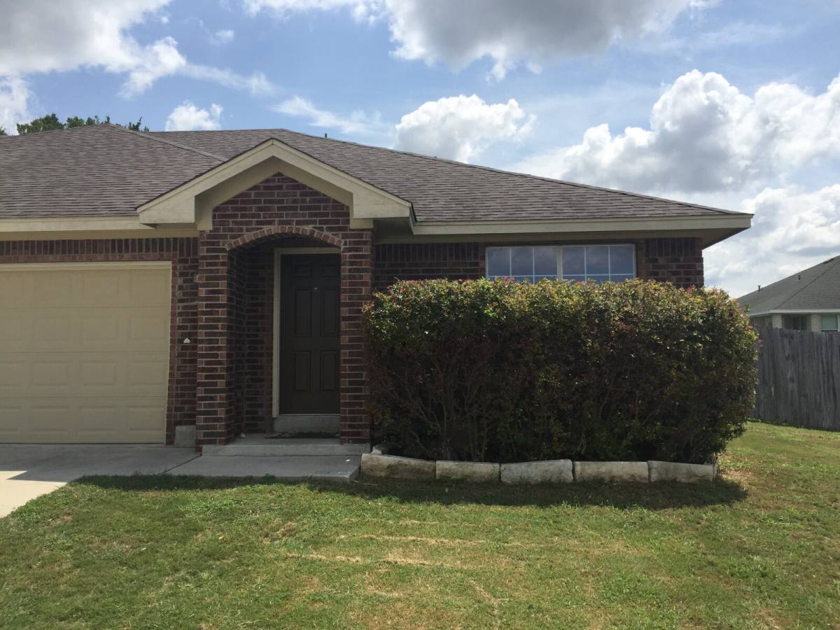 Townhouse for rent at 3031 Douglas Fir, New Braunfels, TX 78130
