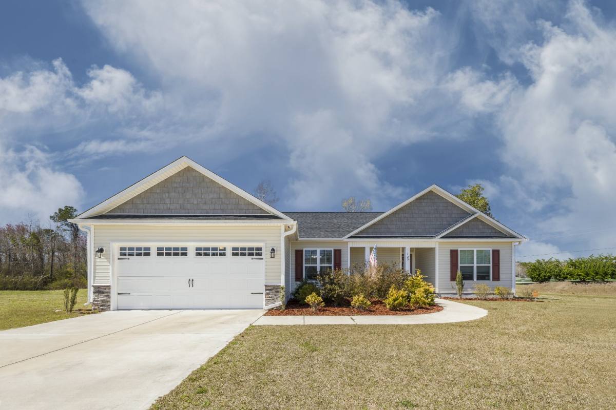 100 Stony Brook Way, Jacksonville, NC 28546