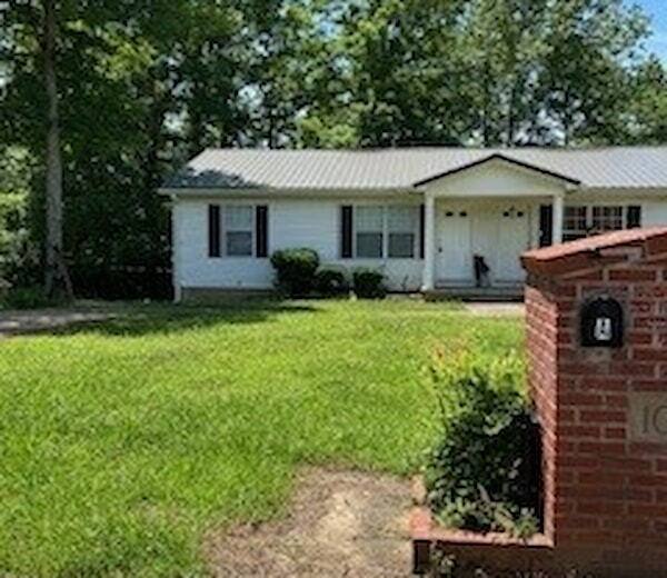 Townhouse for rent at 1079 A Woodland Dr, Henderson, TN 38340