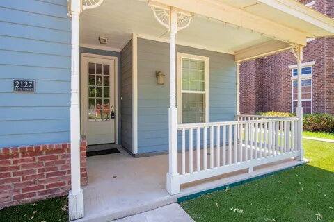 House for rent at 2127 10th St, Lubbock, TX 79407