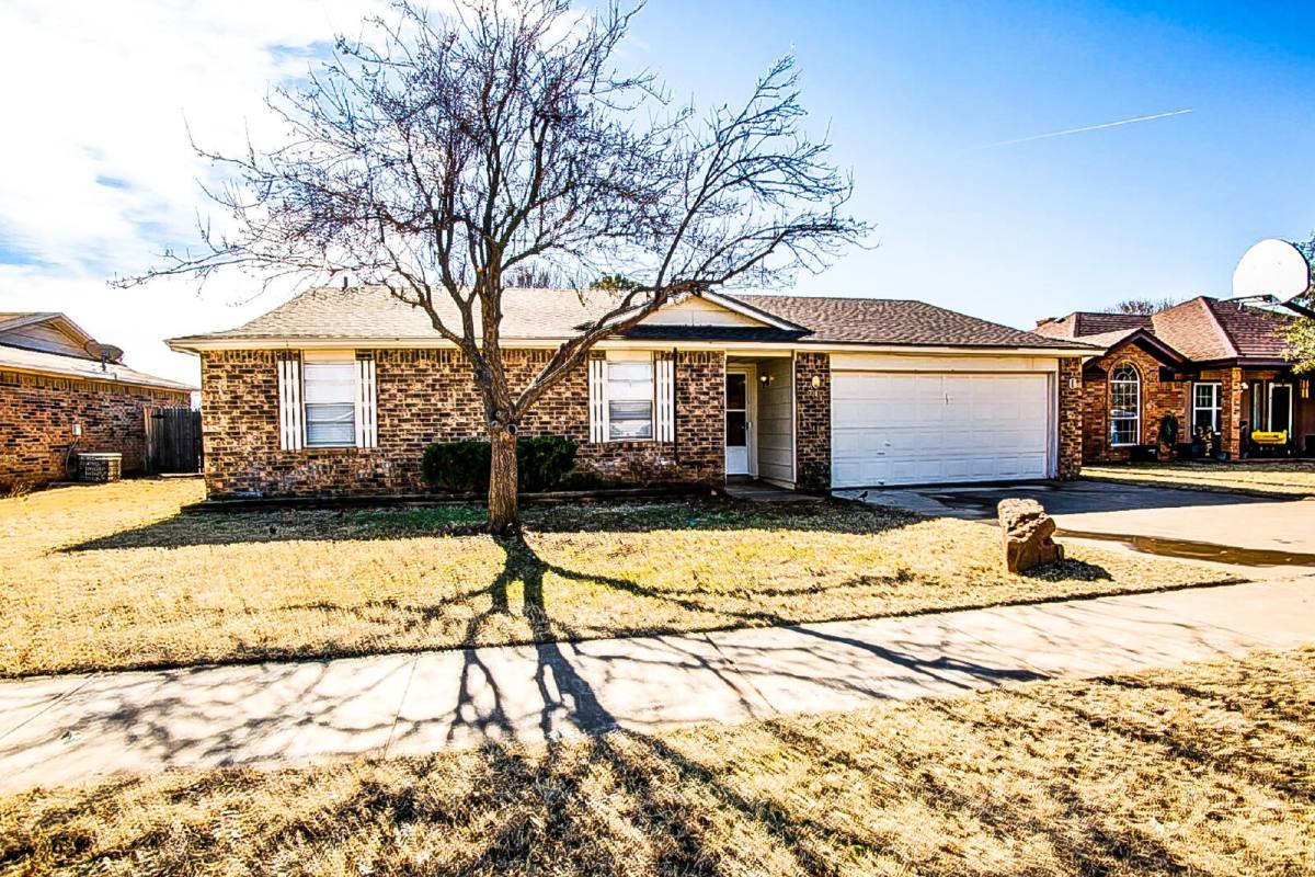 House for rent at 2211 87th St, Lubbock, TX 79423