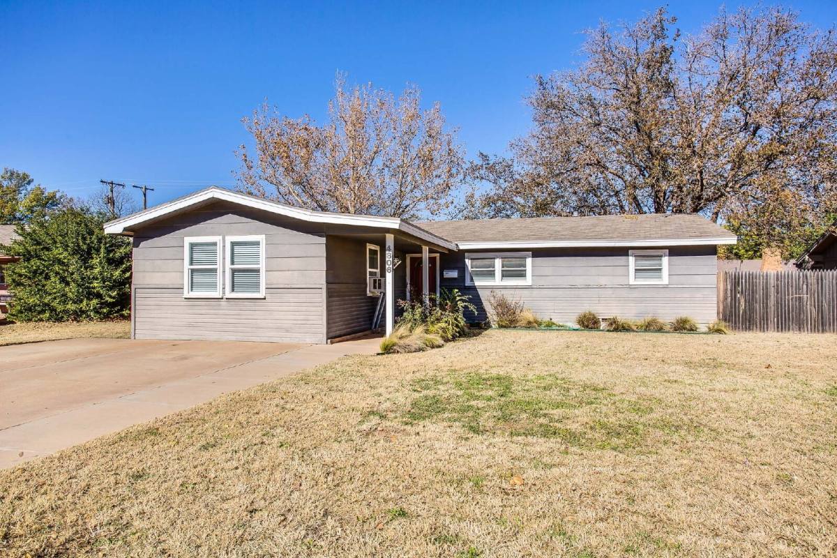 House for rent at 4806 13th St, Lubbock, TX 79416