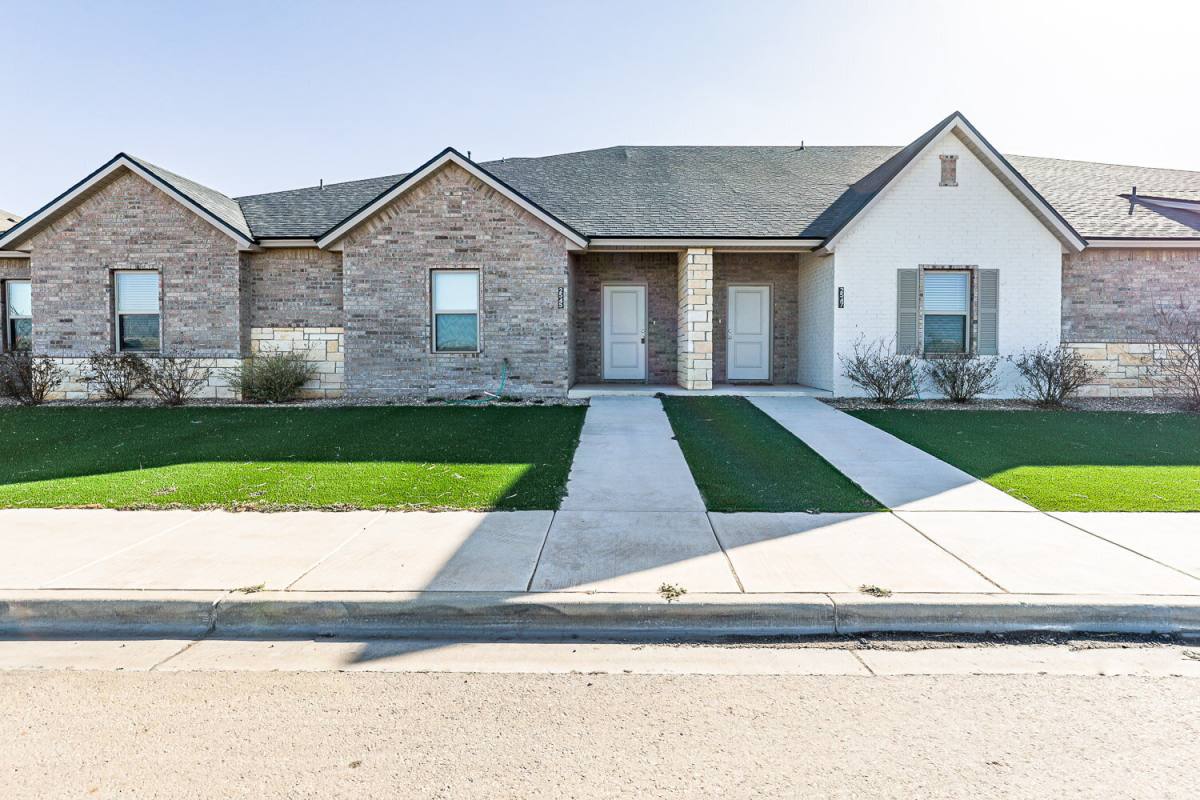 Townhouse for rent at 2549 134th St, Lubbock, TX 79423