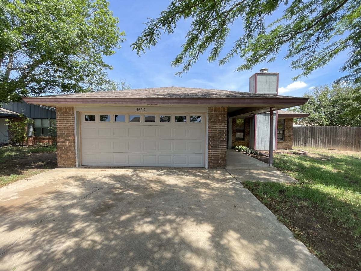 House for rent at 5730 Dartmouth Dr, Lubbock, TX 79416