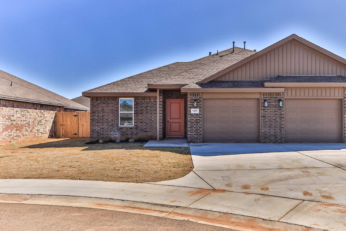 Townhouse for rent at 12007 Essex Ave #A, Lubbock, TX 79424