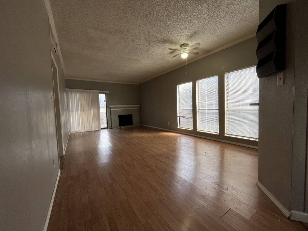 Apartment for rent at 7405 Ave X #102, Lubbock, TX 79423