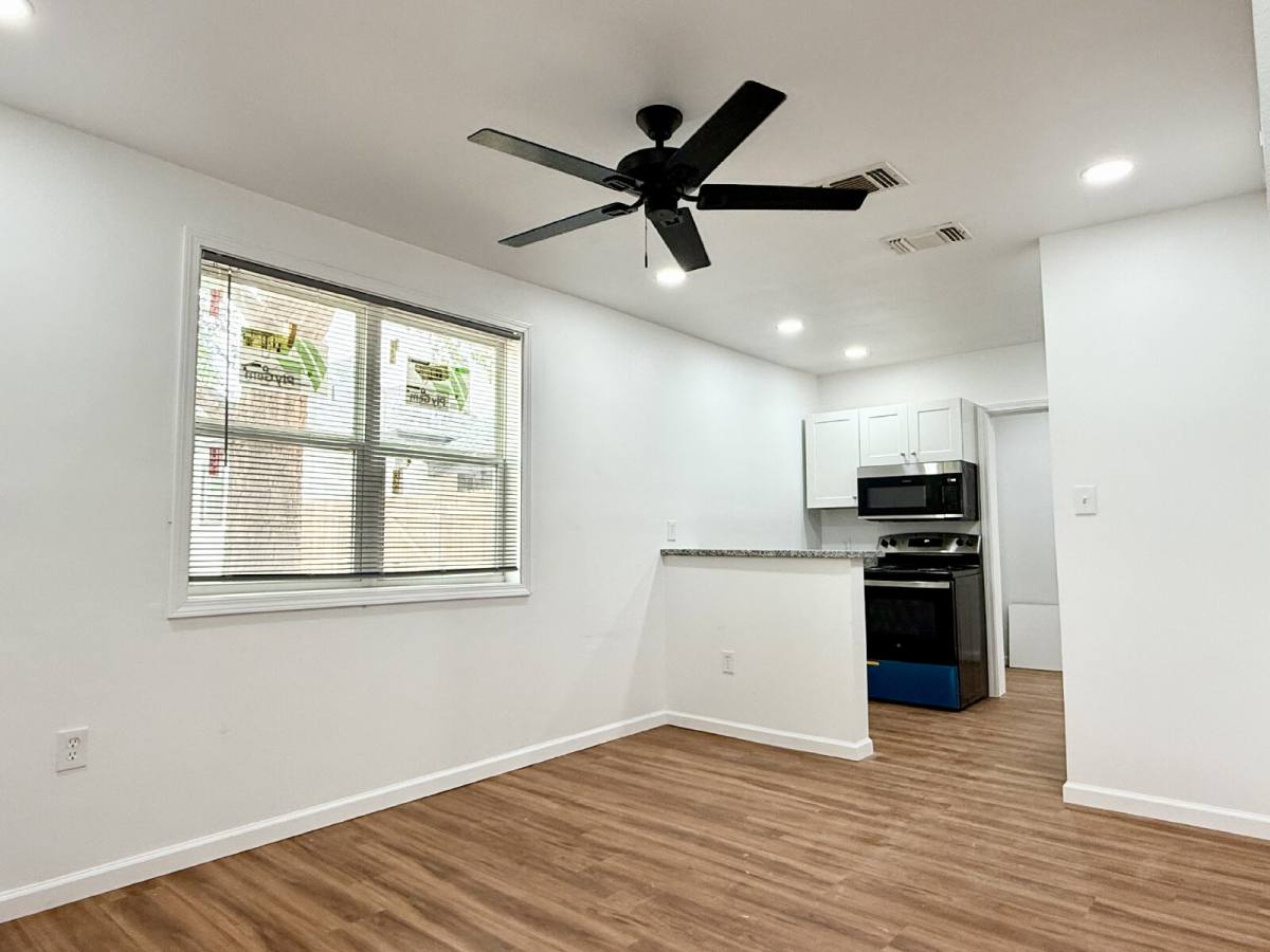 Townhouse for rent at 2435 21st St #REAR, Lubbock, TX 79411