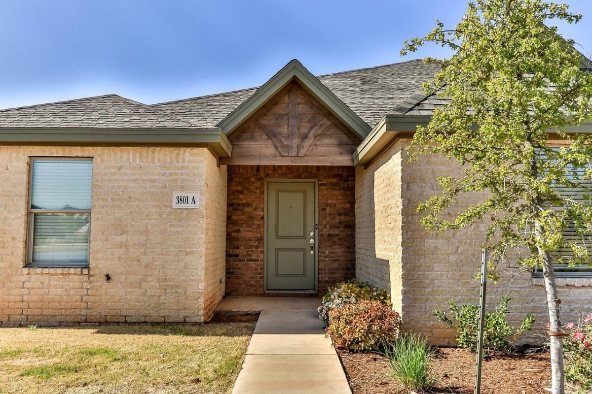 Townhouse for rent at 3807 133rd St #A, Lubbock, TX 79423