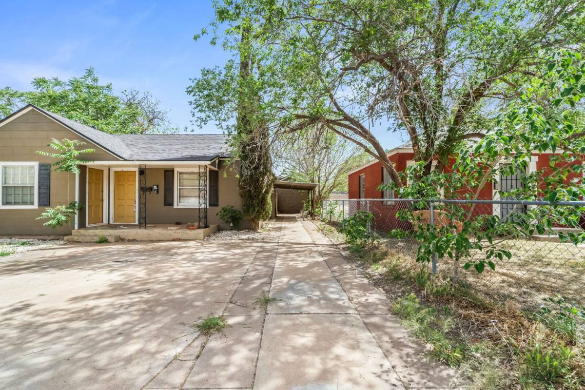 Apartment for rent at 2213 27th St #REAR, Lubbock, TX 79411