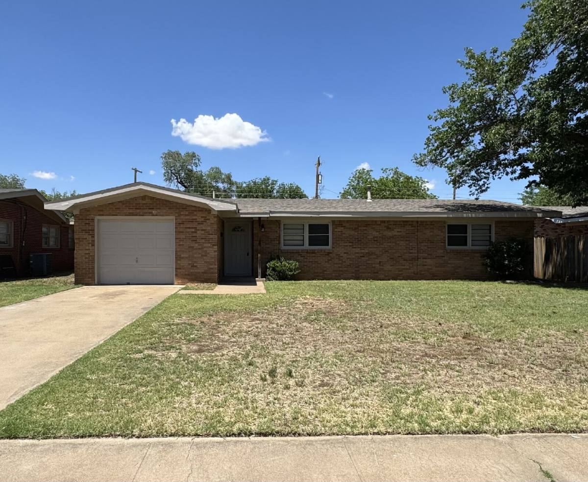 House for rent at 4816 44th St, Lubbock, TX 79414