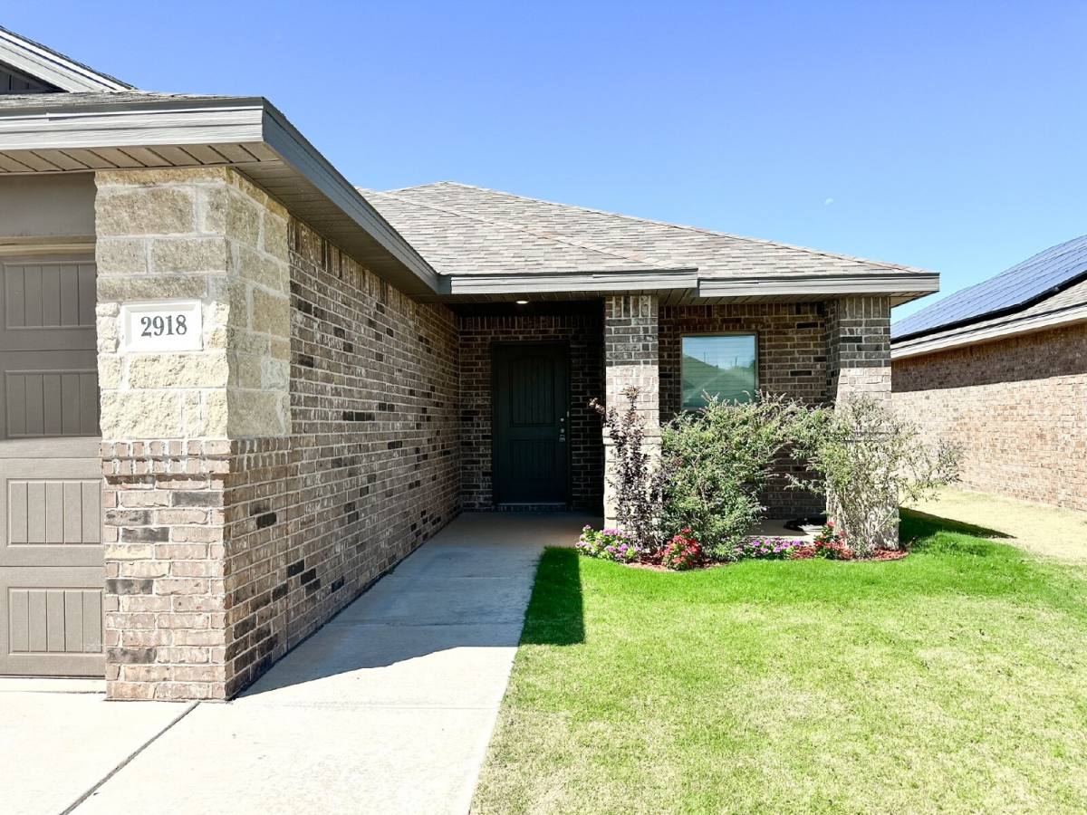 House for rent at 2918 Urbana Ave, Lubbock, TX 79407